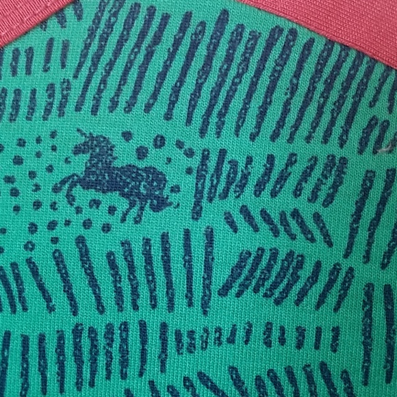 Small Lularoe Classic Tee with Unicorn - Picture 3 of 5